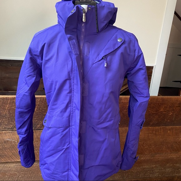 Liquid Montreal Deluxe Ski & Snowboarding Jacket - Picture 2 of 16